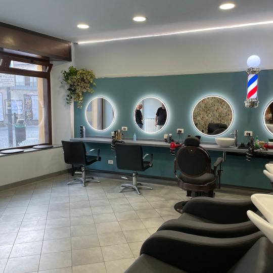 Elios Parrucchieri 02